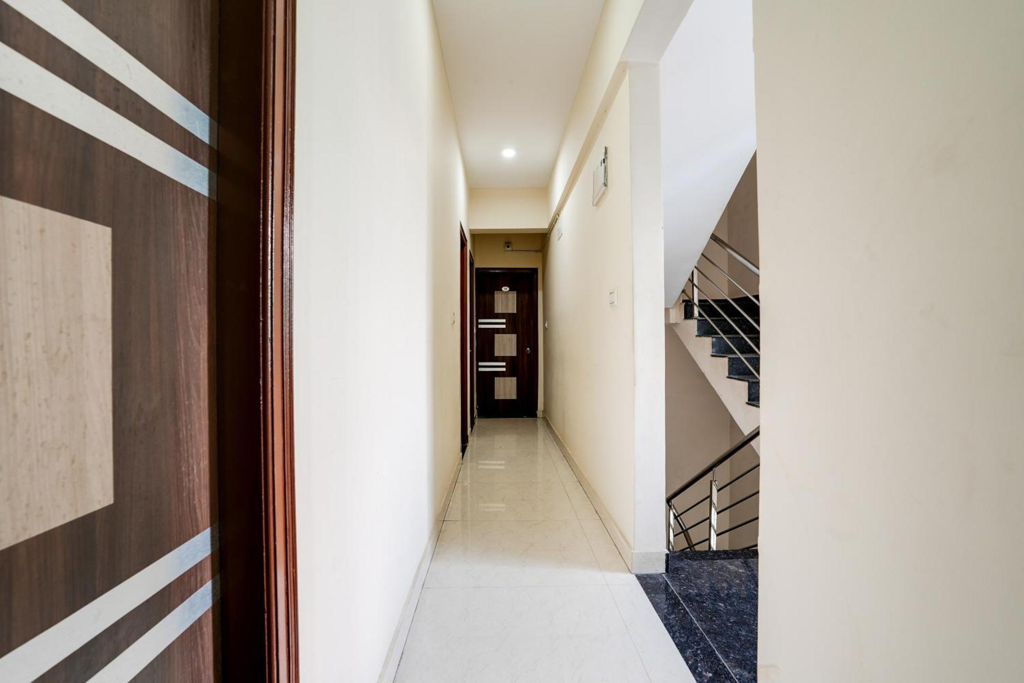 Super Hotel O Bangalore Near Reva Circle Formerly Cka Boarding Yelahanka Ngoại thất bức ảnh
