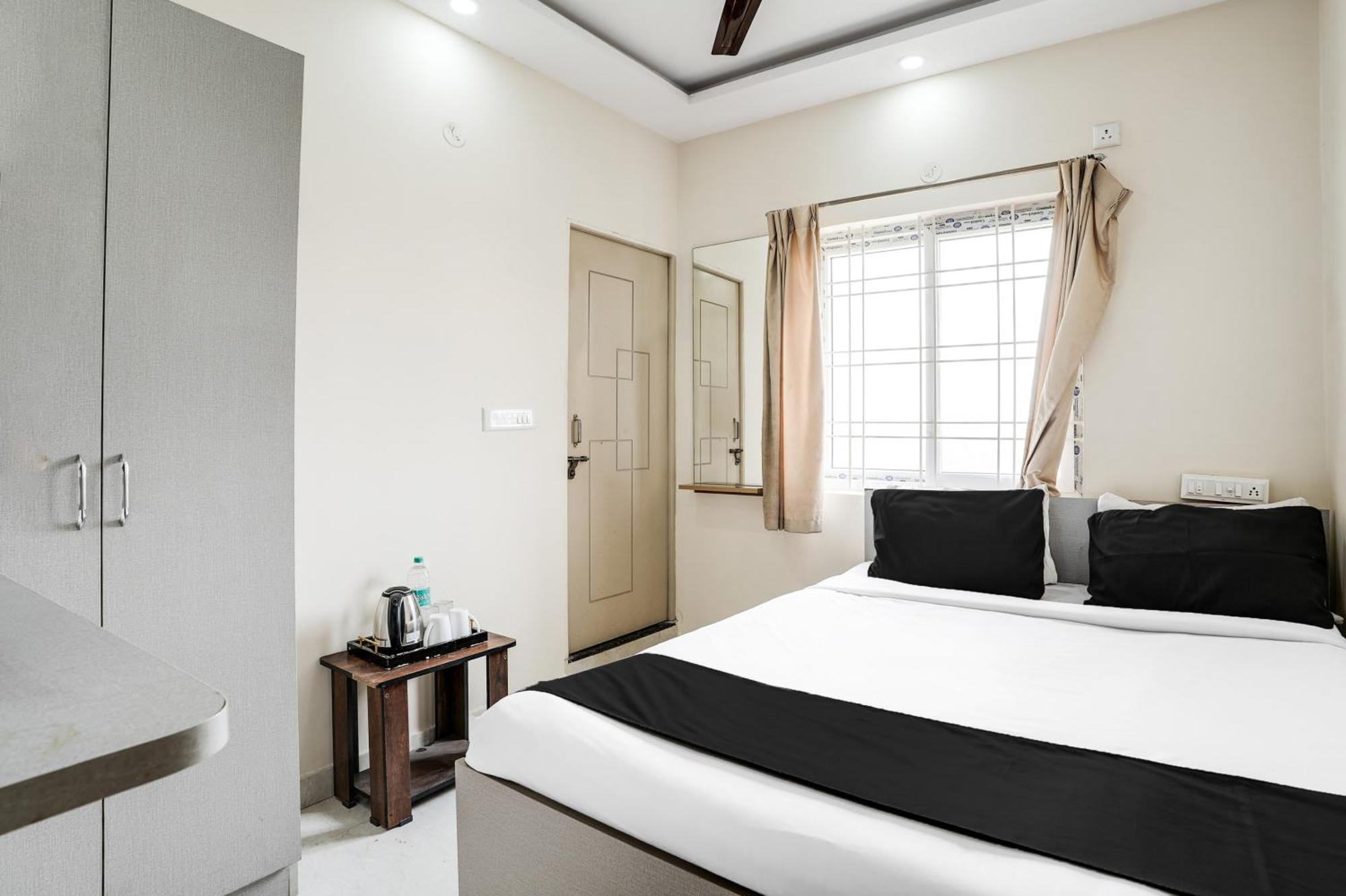 Super Hotel O Bangalore Near Reva Circle Formerly Cka Boarding Yelahanka Ngoại thất bức ảnh